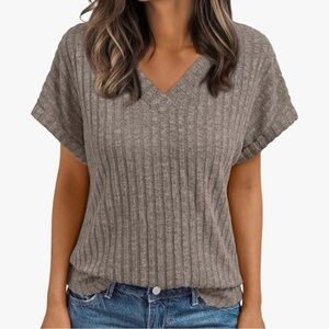 V-Neck Ribbed Short Sleeve Tee - Taupe